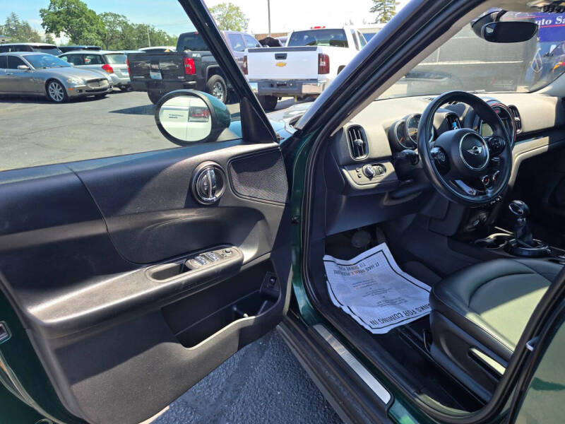 2017 MINI Countryman Cooper