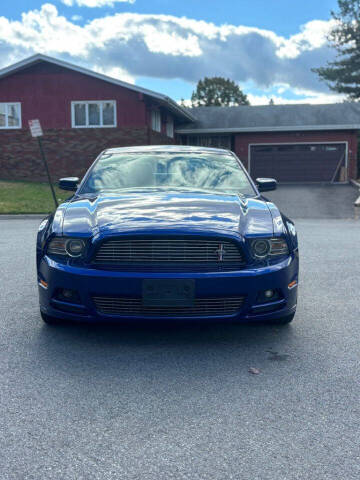 2013 Ford Mustang V6 Premium