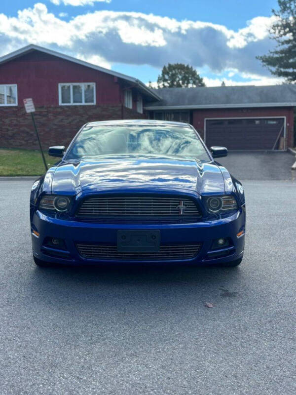 2013 Ford Mustang V6 Premium