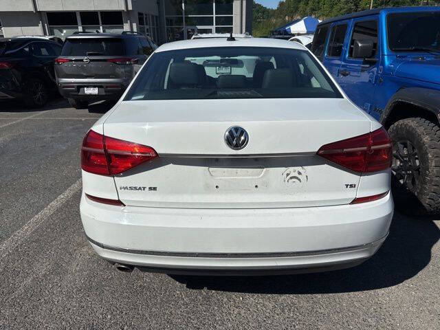 2016 Volkswagen Passat