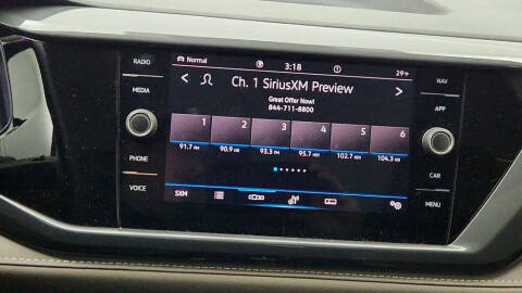 2023 Volkswagen Taos SEL 4Motion