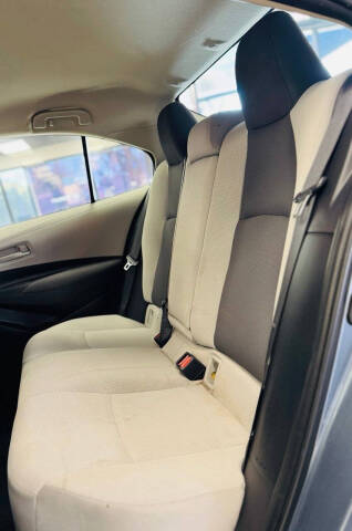 2022 Toyota Corolla LE