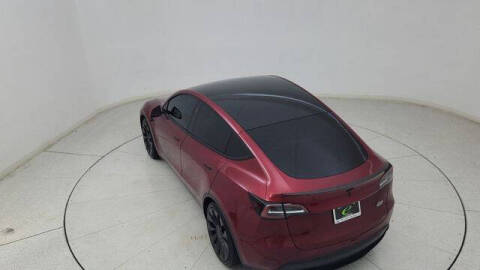 2025 Tesla Model Y Performance