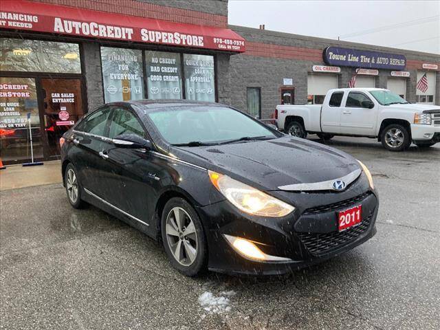 2011 Hyundai Sonata Hybrid for sale at AutoCredit SuperStore in Lowell MA