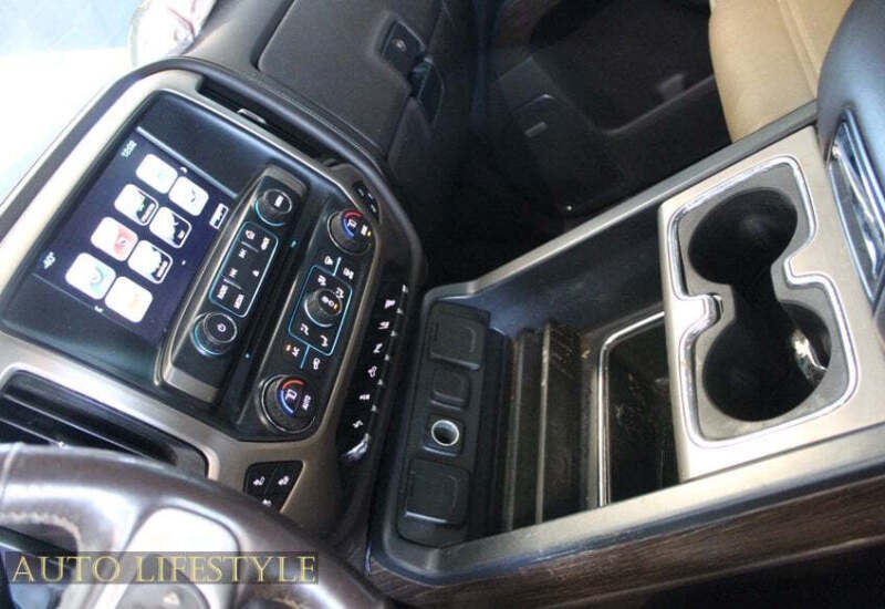 2017 GMC Sierra 3500HD Denali