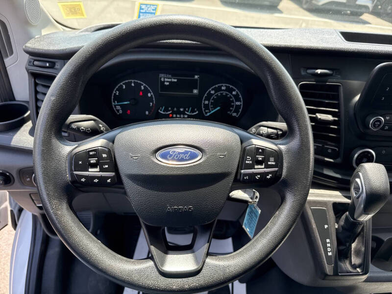 2024 Ford Transit 250