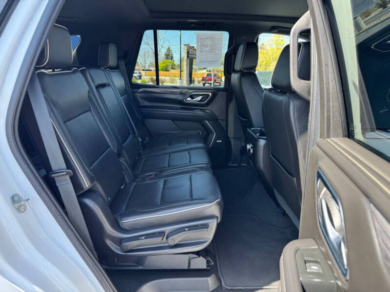 2021 GMC Yukon SLT
