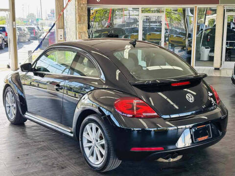 2019 Volkswagen Beetle 2.0T SE