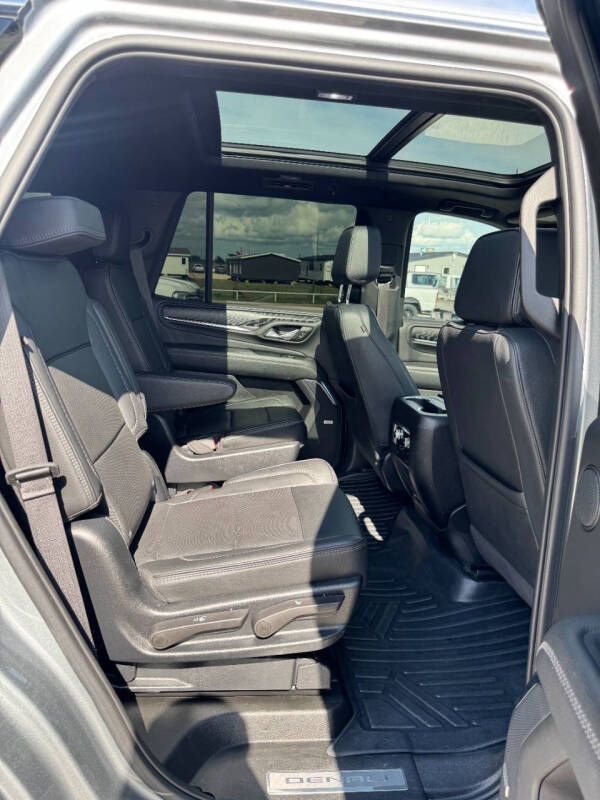 2023 GMC Yukon Denali