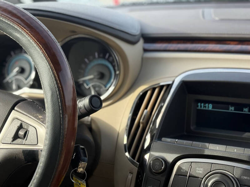 2012 Buick LaCrosse Premium 1