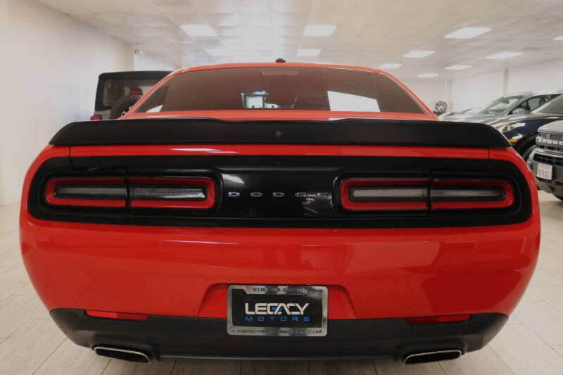 2023 Dodge Challenger SXT