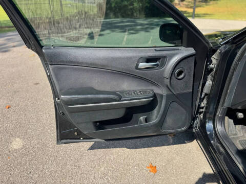 2015 Dodge Charger SE