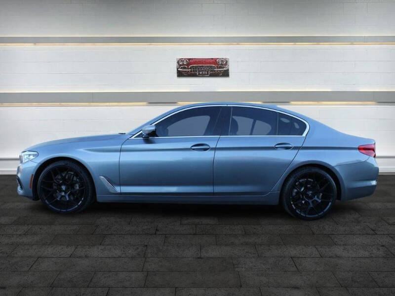 2019 BMW 5 Series 530i