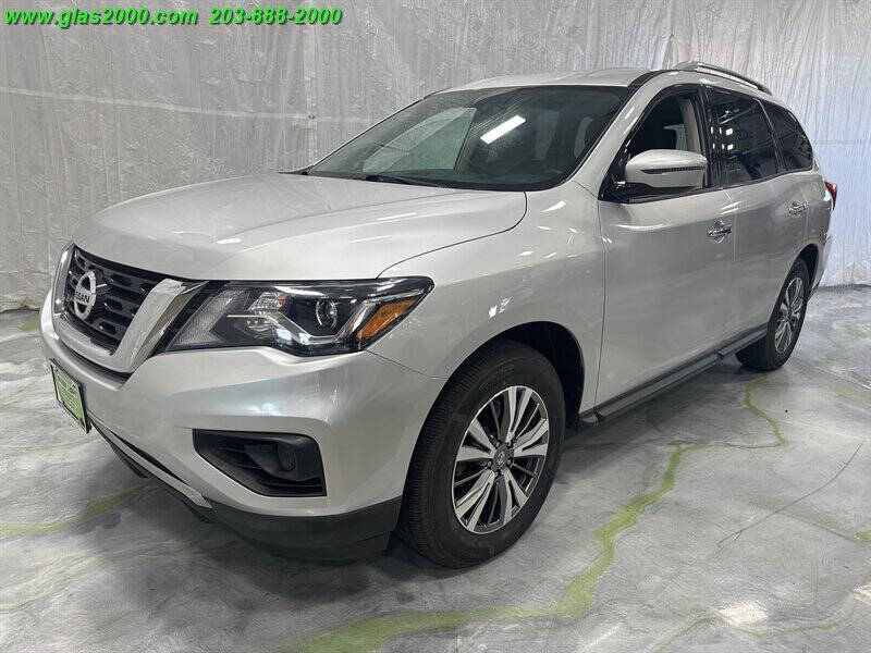 2020 Nissan Pathfinder S