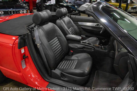 2002 Ford Thunderbird Deluxe