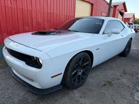 2016 Dodge Challenger R/T Shaker