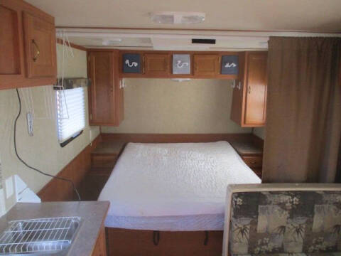 2012 Lighthouse Rv Light Housr 22FQ