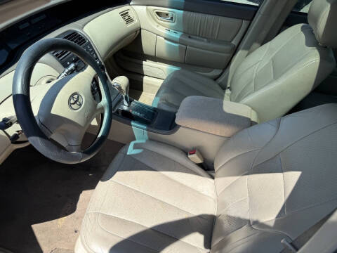 2004 Toyota Avalon XL
