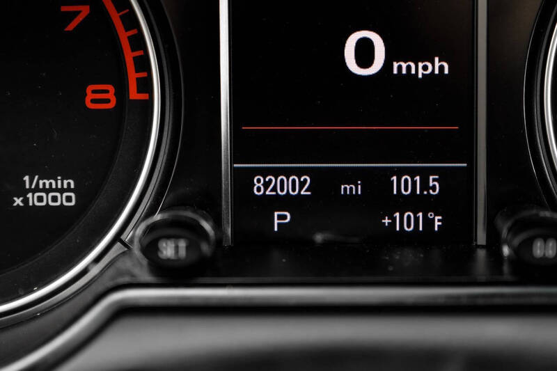 2015 Audi Q5 2.0T quattro Premium Plus