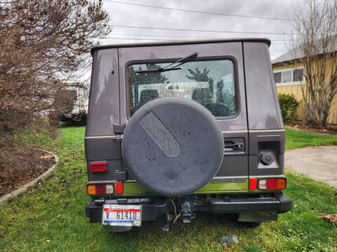 1984 Mercedes-Benz 230