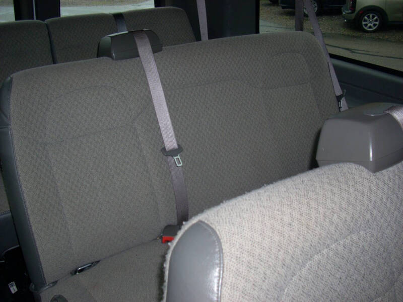 2023 GMC Savana LS 3500