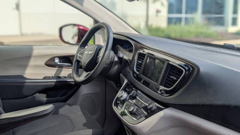 2018 Chrysler Pacifica Touring Plus