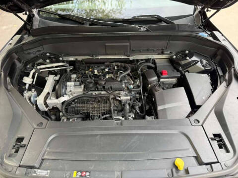 2017 Volvo XC90 T6 Momentum