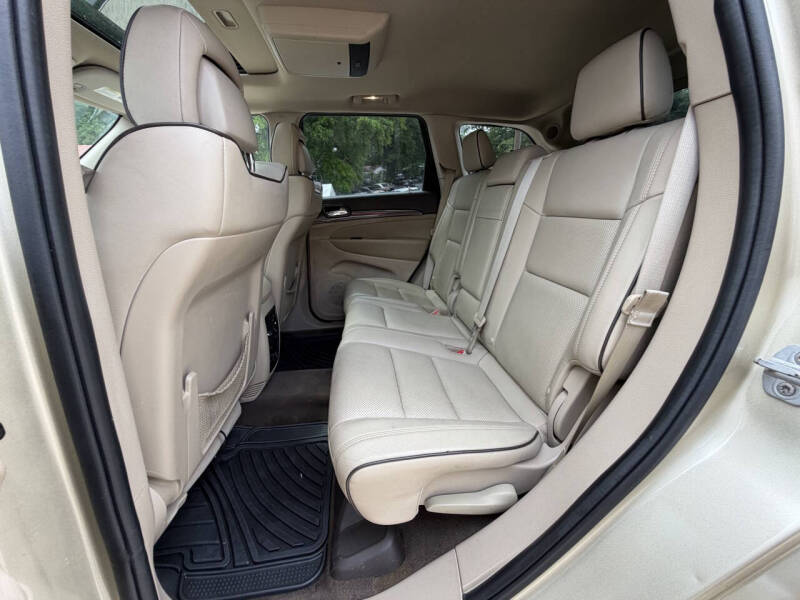 2011 Jeep Grand Cherokee Overland