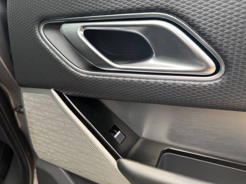 2018 Land Rover Range Rover Velar P250 R-Dynamic SE