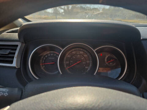 2011 Nissan Versa 1.8 SL