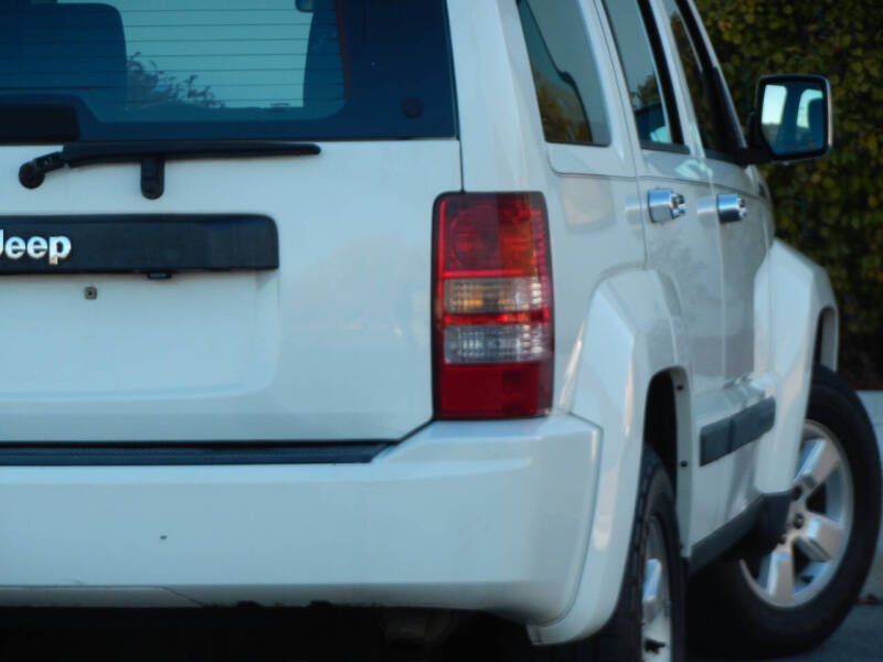2009 Jeep Liberty Sport