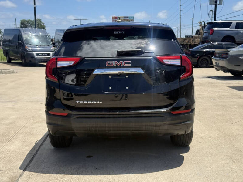 2022 GMC Terrain SLE