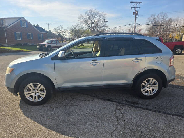 2008 Ford Edge for sale at QUEENSGATE AUTO SALES in York, PA