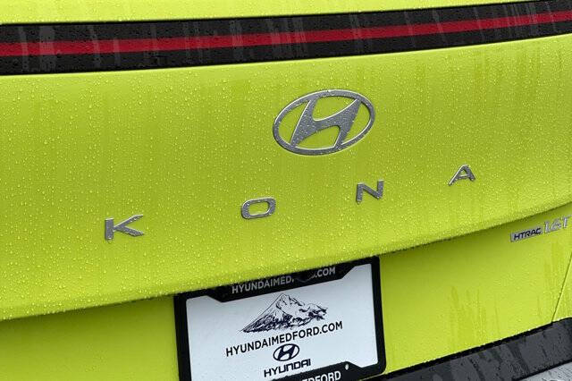 2026 Hyundai Kona SEL Premium