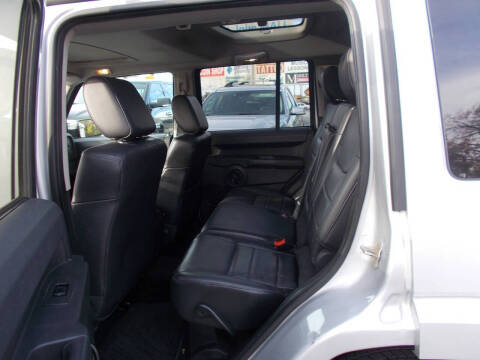 2008 Jeep Commander Sport