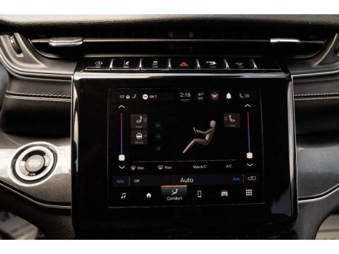 2022 Jeep Grand Cherokee Laredo