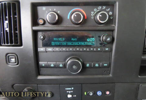 2023 GMC Savana 2500