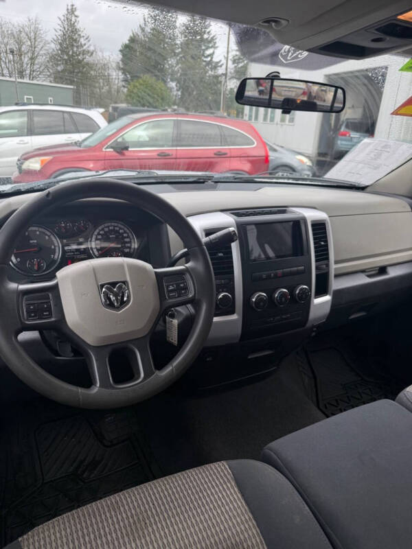 2012 RAM 1500 SLT
