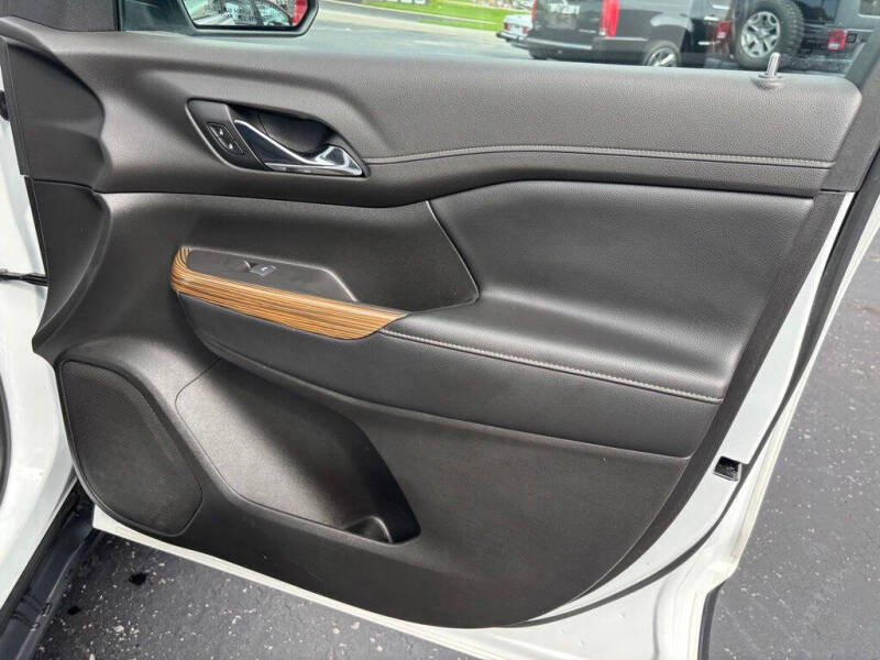 2019 GMC Acadia SLE-2