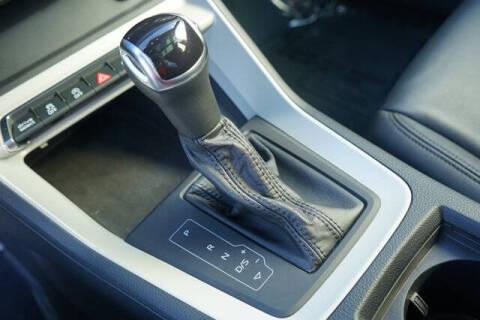 2022 Audi Q3 quattro S line Premium 45 TFSI