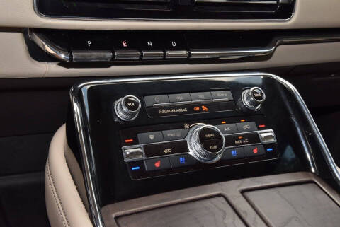 2022 Lincoln Navigator Reserve