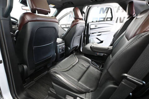 2020 Ford Explorer Platinum