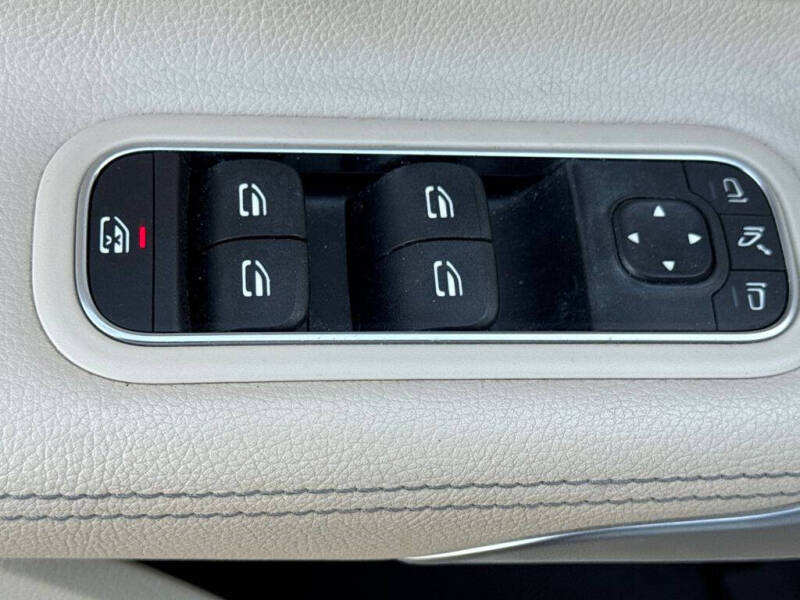 2020 Mercedes-Benz A-Class A 220 4MATIC