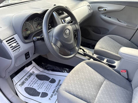 2009 Toyota Corolla LE