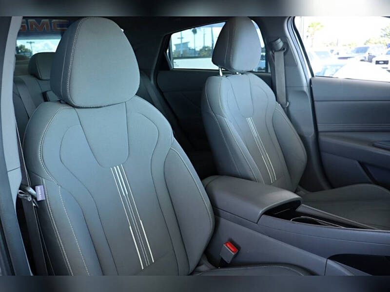 2021 Hyundai Elantra