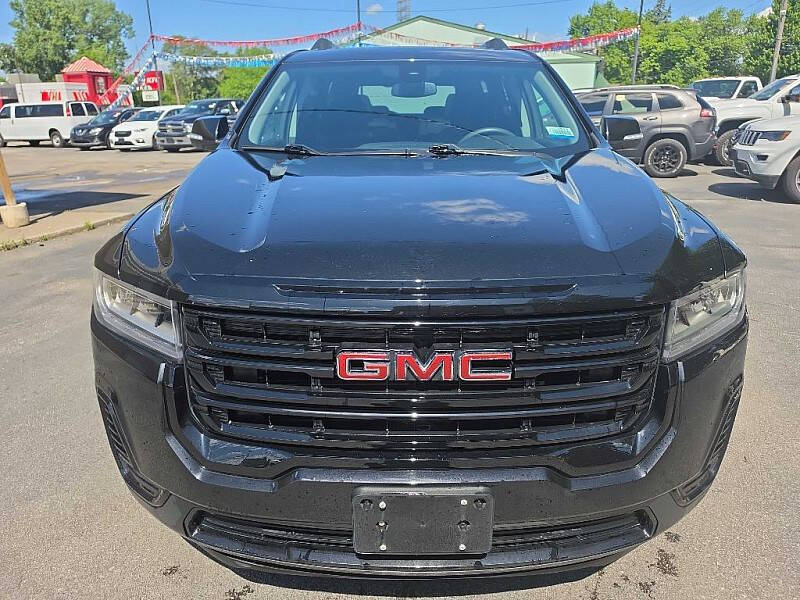 2023 GMC Acadia