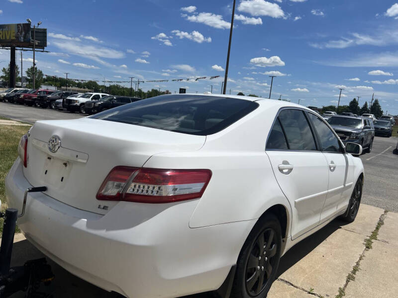 2011 Toyota Camry LE