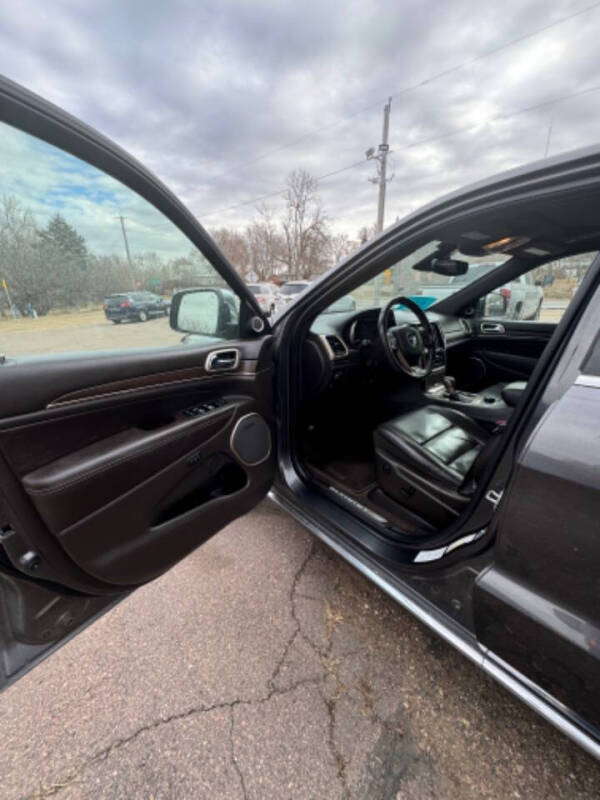 2017 Jeep Grand Cherokee Summit