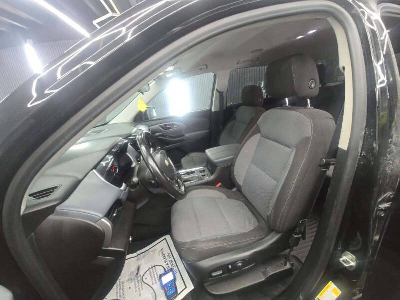 2018 Chevrolet Traverse LT Cloth