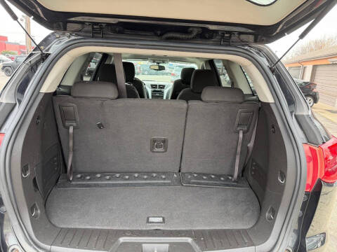 2011 Chevrolet Traverse LT